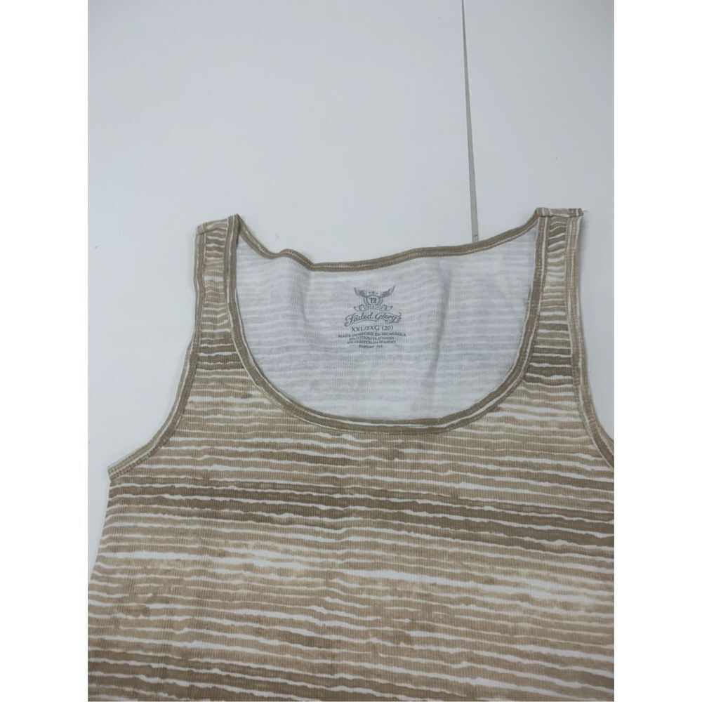 Striped Tank Top - Picture 3 of 6